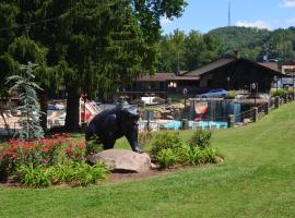 Brookside Lodge, hotel v mestu Gatlinburg