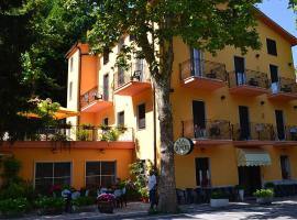 Albergo Di Piero, hotell sihtkohas Caramanico Terme