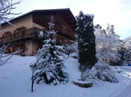 chambre les ormes, hotel cerca de Téléski des 3 Mélèzes, Enchastrayes