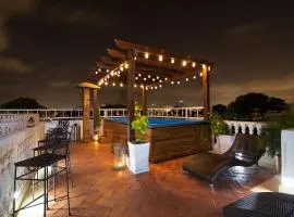 Life is Good Cartagena Hostel