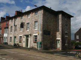 The Cross Keys Hotel, hotel in Llanymynech