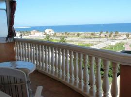 Apartamento En Daimus Con Vistas Al Mar, hotel de playa en Daimuz
