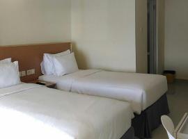 Big Fish Hotel, hotel in Manado