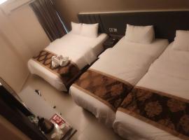 Golden Leaves Hotel, hotel near Melaka International Airport - MKZ, Malacca