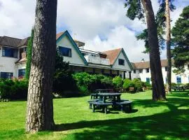 Knoll House