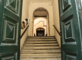 Vincenti Strait Street Suite, hotel v Valletti