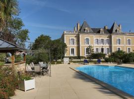 Chambres d'hotes de Pouzelande, vacation rental in Notre-Dame-de-Sanilhac