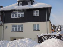 Am Dürrenbachtal, hotel perto de Skilift Jägerstraße, Klingenthal