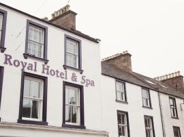 Royal Hotel