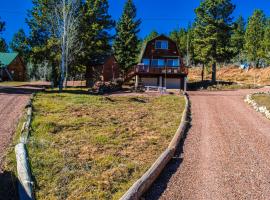 Aspen Meadow Cabin, hotel in Duck Creek Village