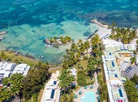 Canella Beach Hotel, hótel í Le Gosier