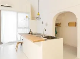 B22 - COMFY BEAUTIFUL LOFT