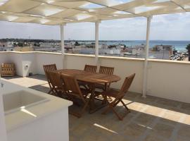 Apartments 3.0, hotel en Torre Lapillo