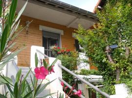 Calme & Indépendance, Familienhotel in Lourdes