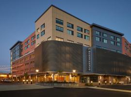 Hyatt Place Eugene/Oakway Center, hotel near Mahlon Sweet Field Airport - EUG, Eugene