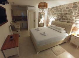 Bella Vista Zmukic, hotel en Perast