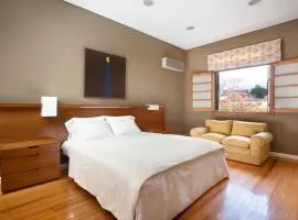 Casa Sur - 400 m from the park at most elegant neighbourhood in Mendoza City