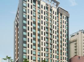 Western Coop Hotel & Residence Dongdaemun, hotel v Soulu