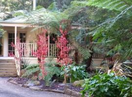 Myers Creek Cascades Luxury Cottages, khách sạn ở Healesville