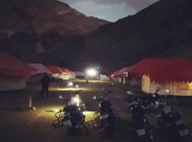 Himalayan Routes Camp Sarchu, campsite in Sir Bhum Chun