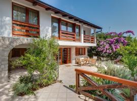 Villa Lavanda, hotel near Losinj Airport - LSZ, 