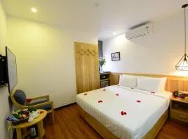 Blue Hanoi Inn Luxury Hotel