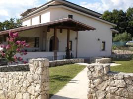 Agriturismo Casale Sera, ferme à Fontana Liri