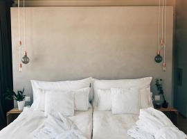 AVLiving City LOFT Basel, hotel con alberca en Basilea