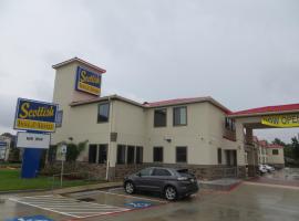 Scottish Inn and Suites, hotel di Katy