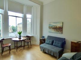 The Derby Suite, hotel near Kelvingrove Art Gallery and Museum, Glasgow