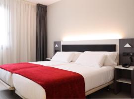 Hotel New Bilbao Airport, hotel di Derio