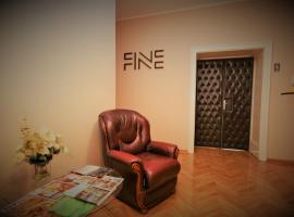 Hostel Fine, hotel em Belgrado