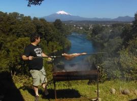 Cabañas Portal del Rio: Villarrica'da bir orman evi