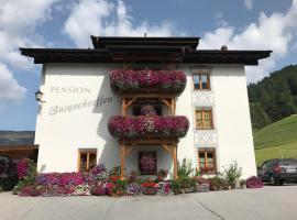Pension Burgschroffen, hotel near Zinggelift, Fendels