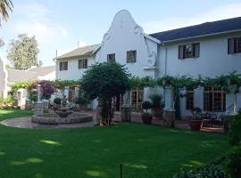 Le Chateau Guest House and Conference Centre, hotel in Kempton Park