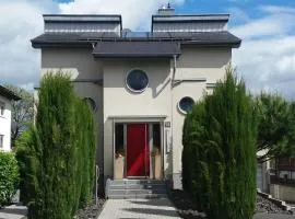 FERIENWOHNUNG TRUNK direkt an den Weinbergen, Parkplatz, Terrasse mit Grill und Lounge