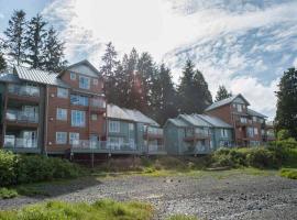 Waterfront Condo by OnlyBC 202, hotell i Tofino