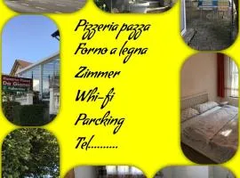 Guest house Pizzeria Pazza da Gianni