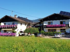 Haus Sonnheim, hotel v destinaci Kirchberg in Tirol