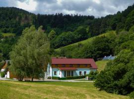 Ferienhof Gruber, hotel cu parcare din Schrattenbach