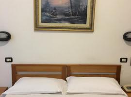 Hotel Dora – hotel w dzielnicy Aurora Vanchiglia w Turynie