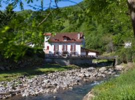 Les Sources de La Nive, hotel en Esterençuby