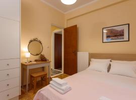 Metropolis Apartment - 150m from St Marcus Square, by ZanteWize