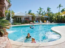 NRMA Treasure Island Holiday Resort, hotel near Harbour Town Gold Coast, Gold Coast