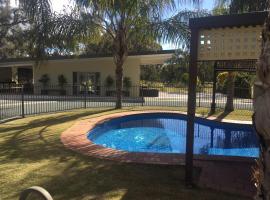 Deni Golf Resort, motel in Deniliquin