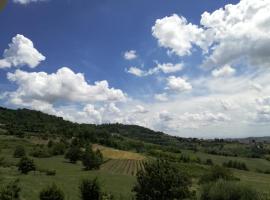 Azienda Agricola Garoglio Davide, farm stay in Alfiano Natta