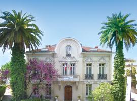 Résidence La Villa Léonie, appart'hôtel à Nice