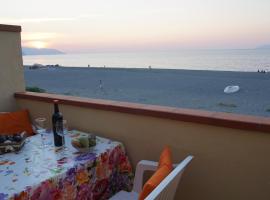 Terrazza Sul Mare, cheap hotel in Terme Vigliatore