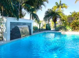 NewPort Dream Quiet Island - No Party Maximum 9-10 People, hotel em Redcliffe