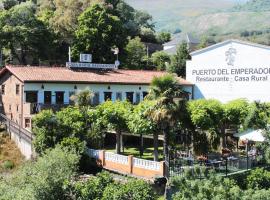 Casa Rural Puerto Del Emperador, sveitagisting í Aldeanueva de la Vera